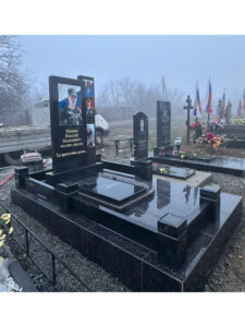 Памятник военным СВО в Новороссийске