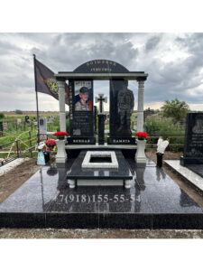 Памятник военным СВО в Новороссийске